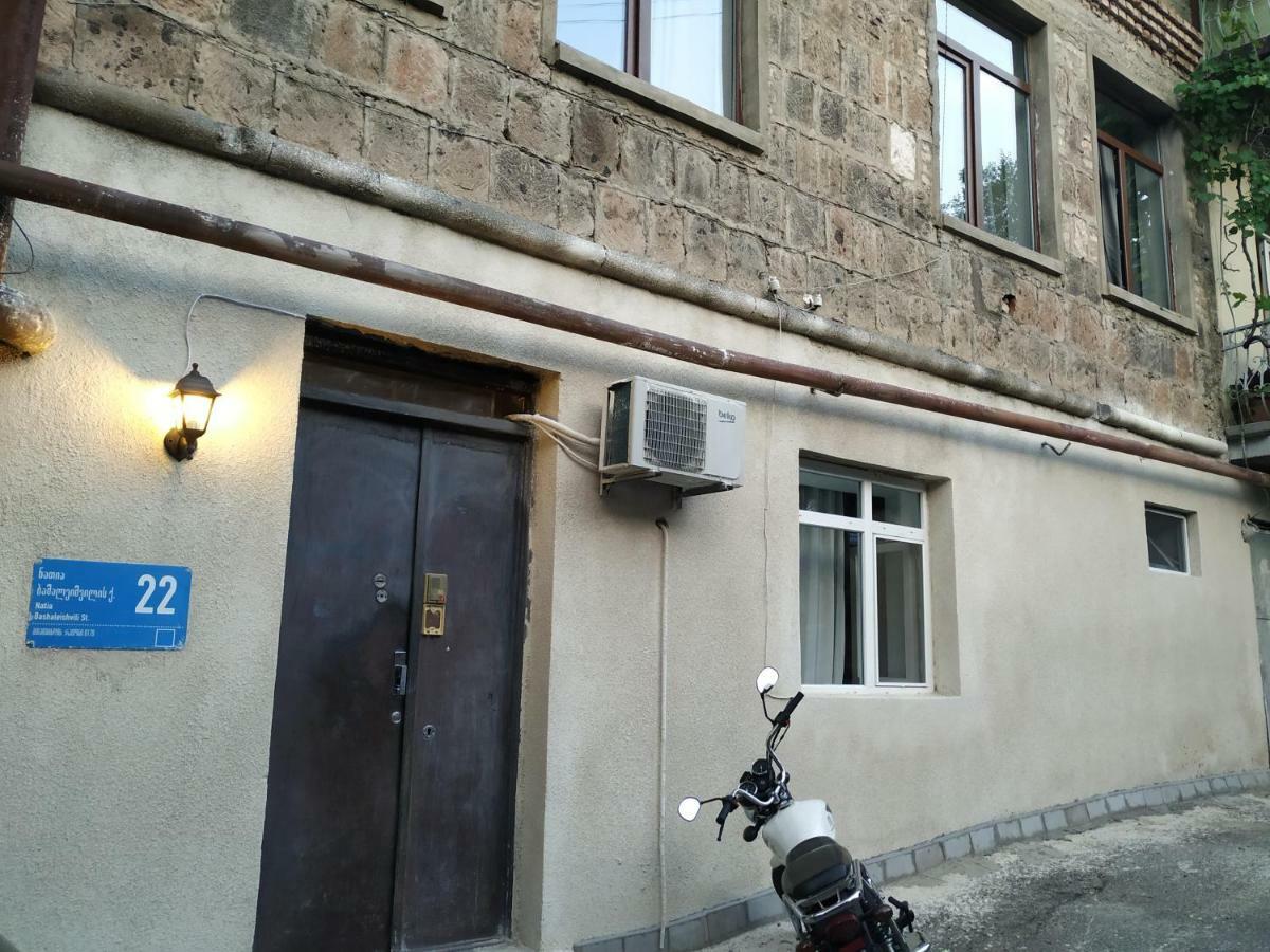 Vera Apartment Tbilisi Bagian luar foto